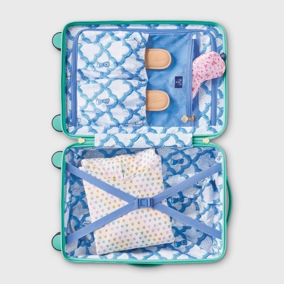 Roller Rabbit Target Heart Suitcase - Picture 4 of 5